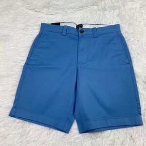 J Crew 9" flex chino short in blue